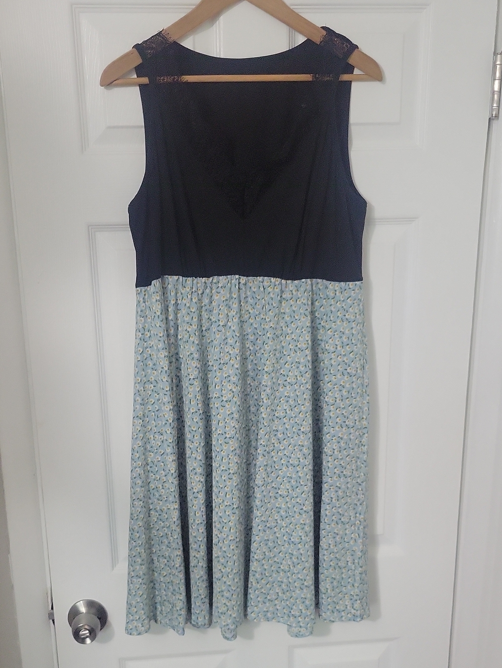 Black and Light Blue Floral Sleeveless Dress